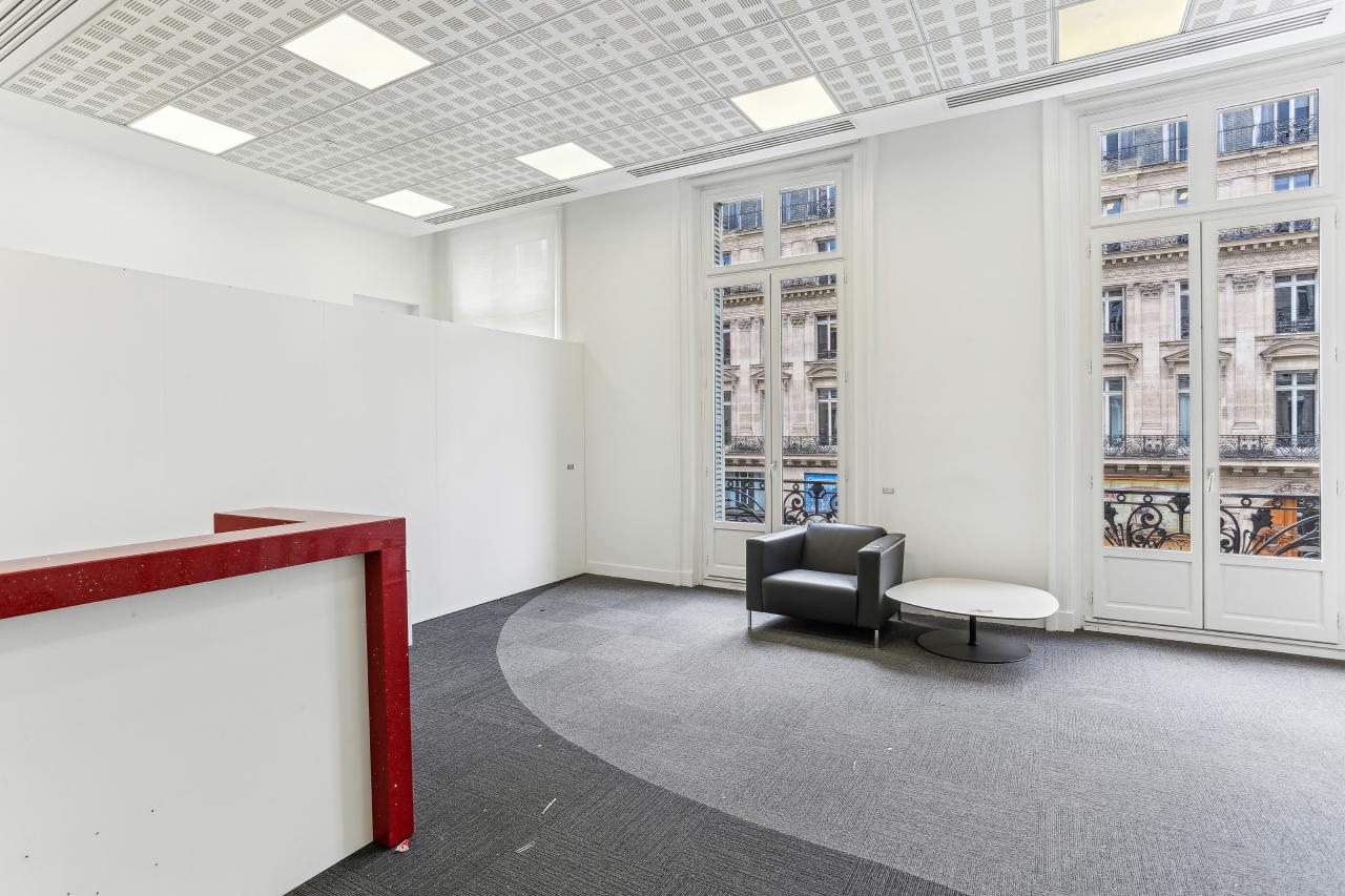 Bureau Paris 958m² Location bureau Paris OLBUR2419480 15